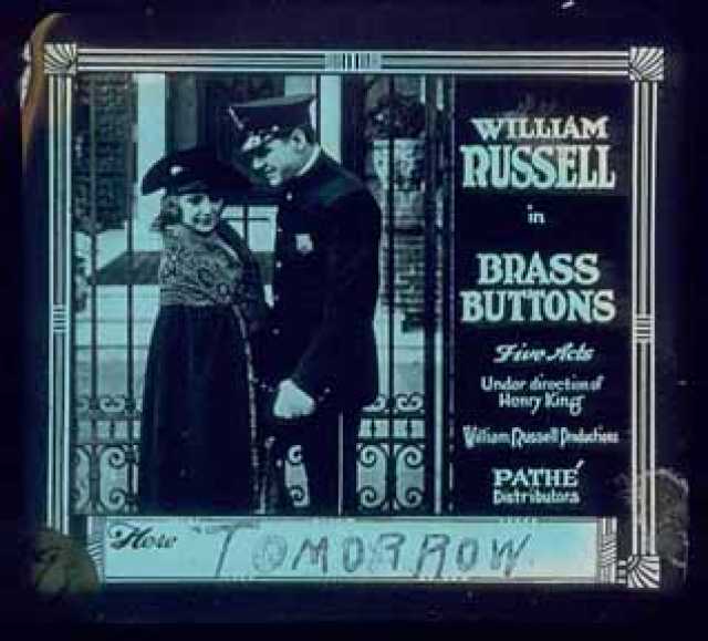 Titelbild zum Film Brass Buttons, Archiv KinoTV