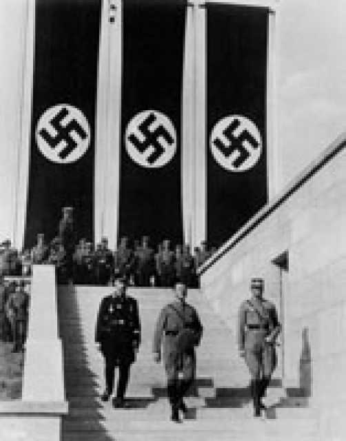 Szenenfoto aus dem Film 'Triumph des Willens' © Reichsparteitagsfilm der Leni Riefenstahl Film, 