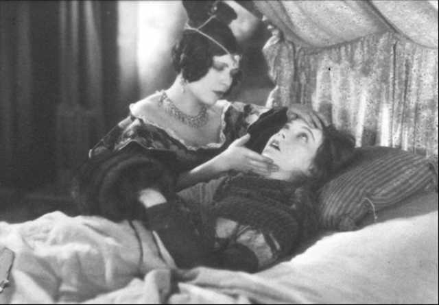 Szenenfoto aus dem Film 'La Bohème'