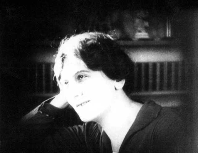 Szenenfoto aus dem Film 'La souriante Madame Beudet' © Colisée Films, 