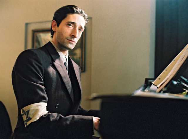 Szenenfoto aus dem Film 'Le pianist' © RP Film Paris, 