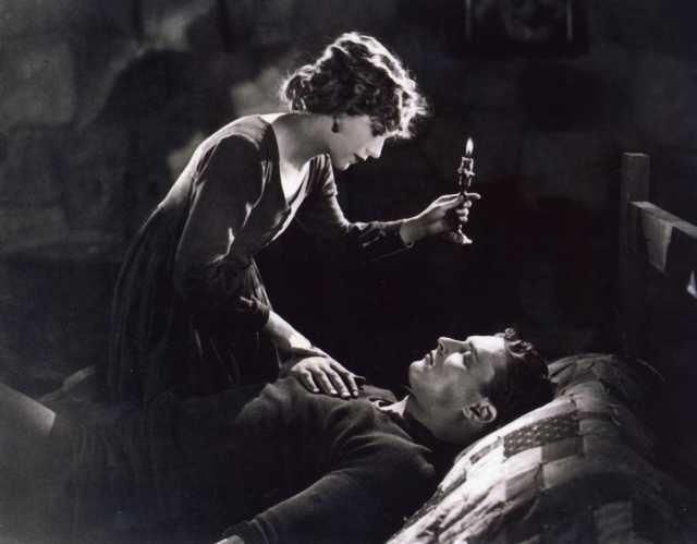 Szenenfoto aus dem Film 'The love light' © Pickford Company, United Artists, 