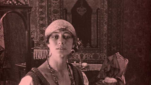 Szenenfoto aus dem Film 'Anjula, das Zigeunermädchen' © Regent-Film, 
