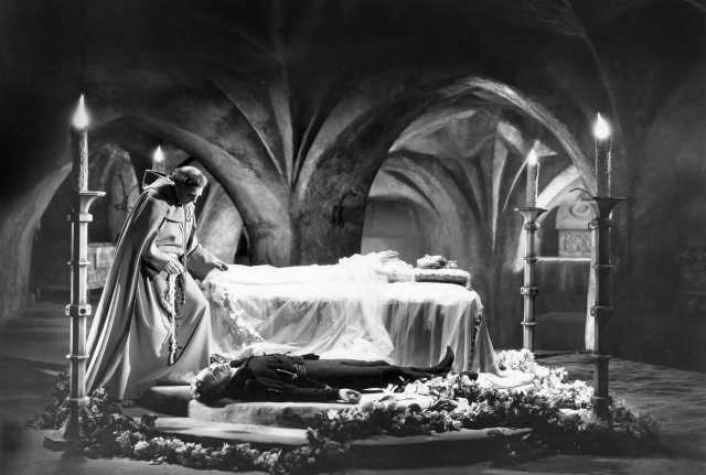 Szenenfoto aus dem Film 'Romeo and Juliet' © Metro-Goldwyn-Mayer (MGM), Metro-Goldwyn-Mayer (MGM), 