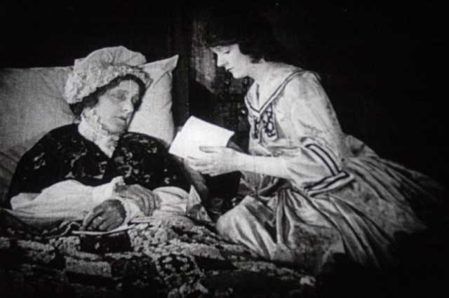 Szenenfoto aus dem Film 'Scarlet Days'
