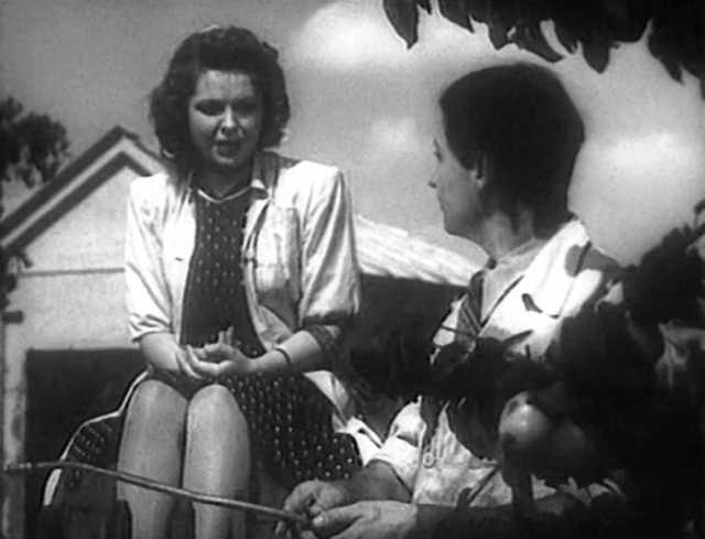 Szenenfoto aus dem Film 'Bliznetsy'