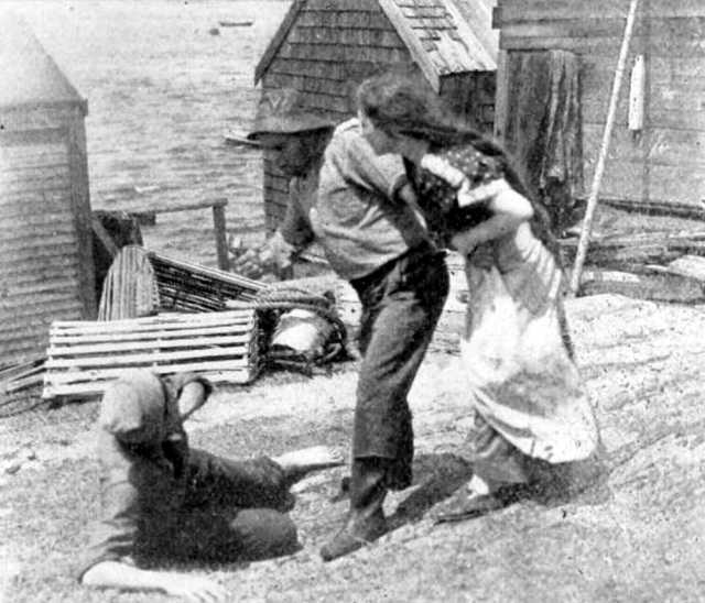 Szenenfoto aus dem Film 'A  Romance of the Coast'
