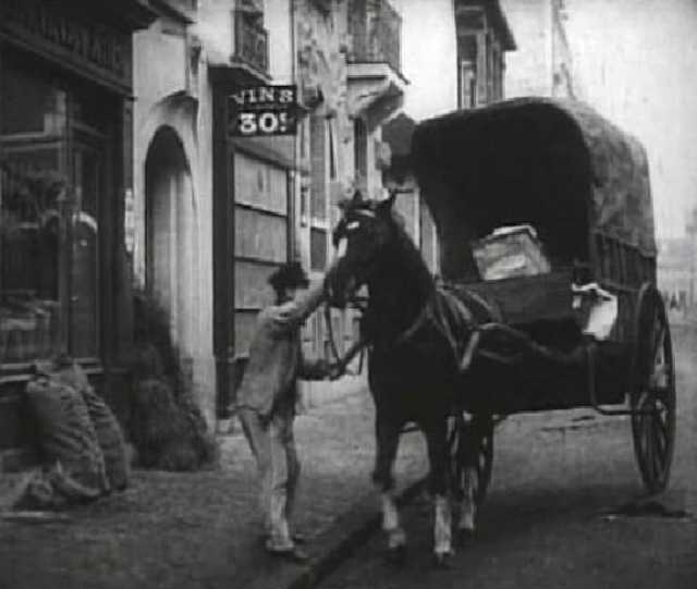Szenenfoto aus dem Film 'Le cheval emballé' © Pathé Frères, Paris, Pathé Frères, Paris, 